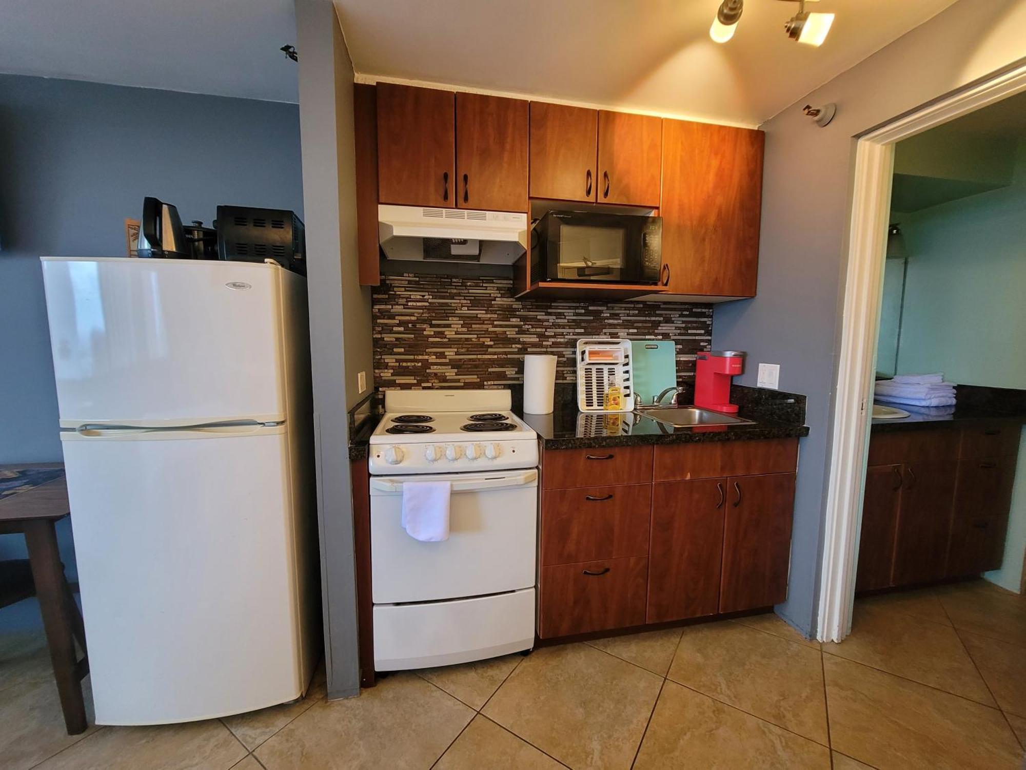 הונולולו Waikiki Studio Steps To Beach-Mall Free Parking-Wifi חדר תמונה